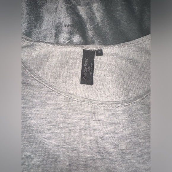 Like New! Sweaty Betty After Class Light Weight Crewneck Size M- light gray - Picture 4 of 6